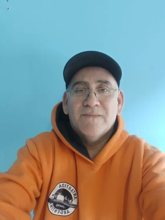 luis santacruz 070426