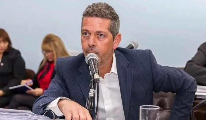 5053379450585680817 (1)